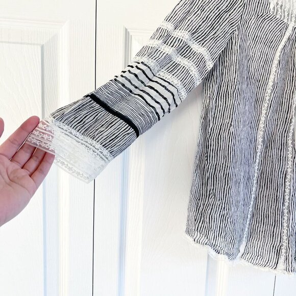 Anthropologie Floreat Black White Lace Trim Blouse Women's Size Small S - Picture 3 of 8